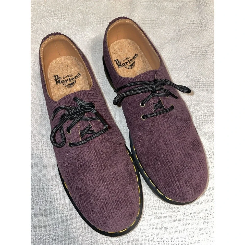 Dr. Martens Men’s Corduroy Oxfords Size 8 M Purple Streetwear Outdoors City NWOB